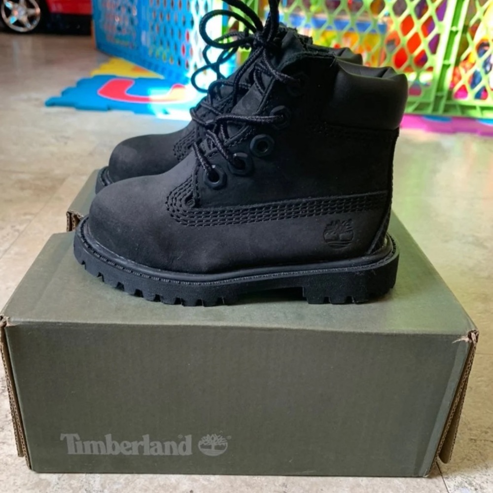 Timberland - Picture 2 of 4